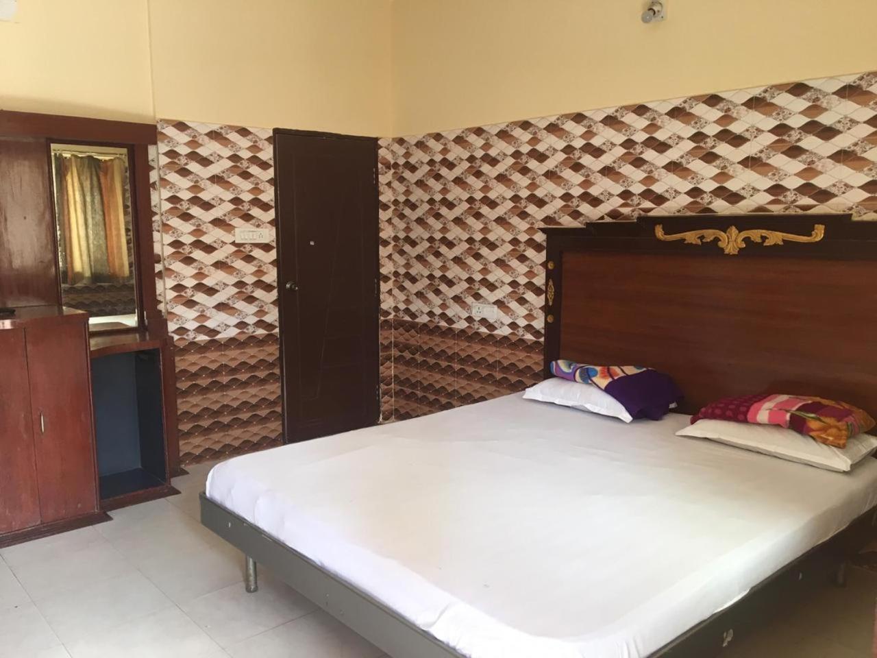 Hotel Maa Kamakhya Puri Exterior foto